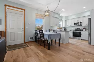 104 NE Whimbrel Ln, Poulsbo, WA 98370 - Photo 18