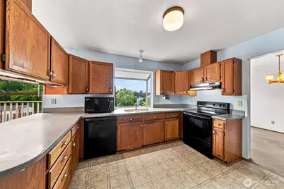 2006 64th Avenue NE, Tacoma, WA 98422 - Photo 6