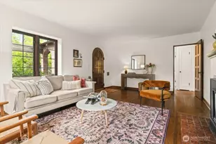 2459 24th Ave E, Seattle, WA 98112 - Photo 4