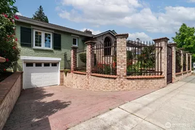 2459 24th Avenue E, Seattle, WA 98112 - Photo 28