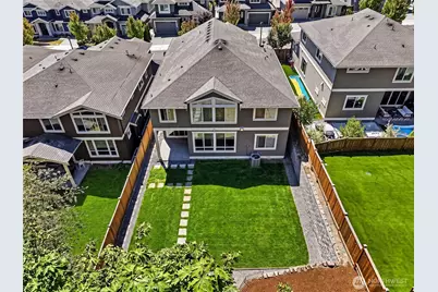 13628 NE 133rd Place, Kirkland, WA 98034 - Photo 40