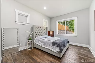 13628 NE 133rd Place, Kirkland, WA 98034 - Photo 12