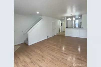 8013 NE 177th Court #403, Kenmore, WA 98028 - Photo 6