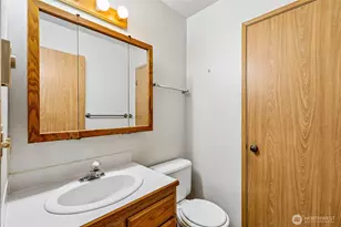 2110 Highland Ave, Everett, WA 98201 - Photo 4