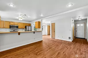 2110 Highland Ave, Everett, WA 98201 - Photo 6