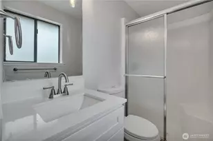 1811 162nd St E, Tacoma, WA 98445 - Photo 18