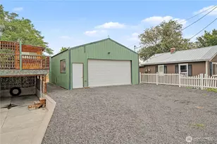 122 SE 3rd Ave, Soap Lake, WA 98851 - Photo 2