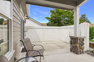 1494 Eastmont Ave, East Wenatchee, WA 98802 - Photo 4