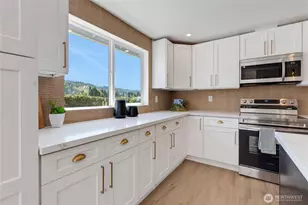16221 75th St E, Sumner, WA 98390 - Photo 8