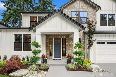 816 165th Avenue NE, Bellevue, WA 98008 - Photo 2