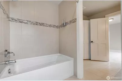 4307 166th Lane SE, Bellevue, WA 98006 - Photo 30