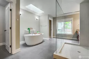 4307 166th Ln SE, Bellevue, WA 98006 - Photo 18