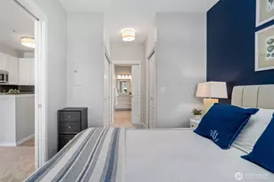 2000 Alaskan Wy, Seattle, WA 98121 - Photo 20