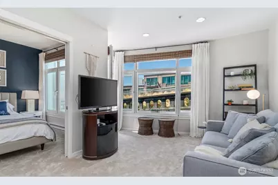 2000 Alaskan Way #543, Seattle, WA 98121 - Photo 12