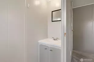 7301 NE 175th St, Kenmore, WA 98028 - Photo 20
