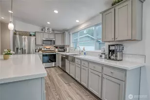 1019 Stanford Dr, Cosmopolis, WA 98537 - Photo 12
