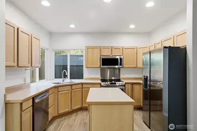 4109 S 220th Place #18, Kent, WA 98032 - Photo 10