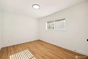 869 S 40th St, Tacoma, WA 98418 - Photo 16