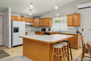 8539 Glenlea Ct SE, Yelm, WA 98597 - Photo 12