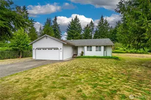 8539 Glenlea Ct SE, Yelm, WA 98597 - Photo 2
