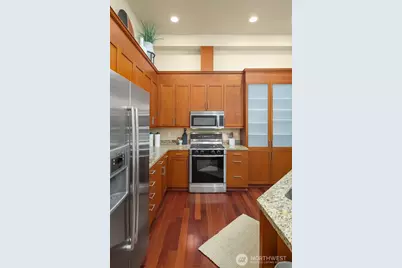 3150 W Government Way #105, Seattle, WA 98199 - Photo 6