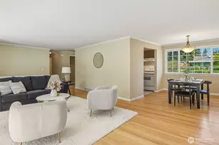 9804 241st Pl SW, Edmonds, WA 98020 - Photo 10