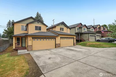 2219 NE 137th Court, Vancouver, WA 98684 - Photo 2