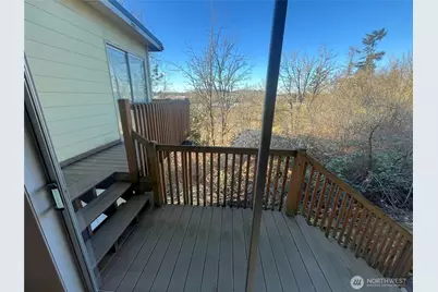 2501 E Sunset Drive, Bellingham, WA 98226 - Photo 2