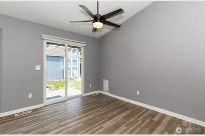 5601 71st Avenue W, Marysville, WA 98270 - Photo 18