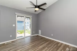 5601 71st Ave W, Marysville, WA 98270 - Photo 18