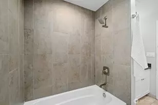 7360 NE 145th Pl, Kenmore, WA 98028 - Photo 16