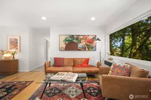 632 13th Ave E, Seattle, WA 98102 - Photo 8