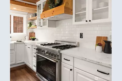 302 E Gilman Avenue, Arlington, WA 98223 - Photo 8