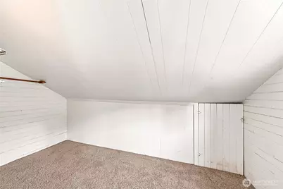 400 Cedar Avenue S, Renton, WA 98057 - Photo 24