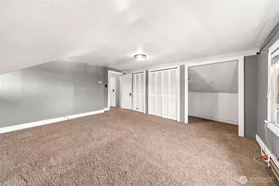 400 Cedar Avenue S, Renton, WA 98057 - Photo 16