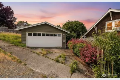 400 Cedar Avenue S, Renton, WA 98057 - Photo 30