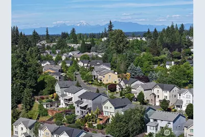 20905 12th Avenue W, Lynnwood, WA 98036 - Photo 1