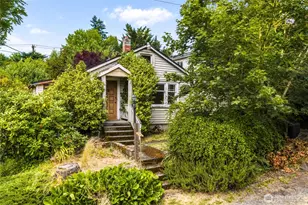 1024 S Director St, Seattle, WA 98108 - Photo 2