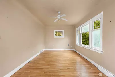 1024 S Director Street, Seattle, WA 98108 - Photo 6