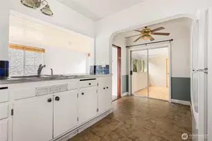 1024 S Director St, Seattle, WA 98108 - Photo 10