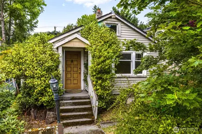 1024 S Director Street, Seattle, WA 98108 - Photo 1