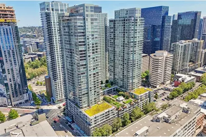 588 Bell Street #1102, Seattle, WA 98121 - Photo 38