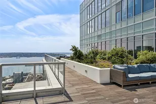 588 Bell St, Seattle, WA 98121 - Photo 32