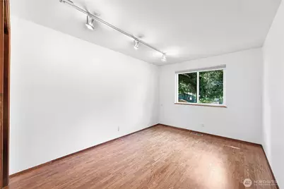 3730 NE 194th Street, Lake Forest Park, WA 98155 - Photo 18