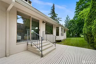 208 Hawthorn Rd, Bellingham, WA 98225 - Photo 36