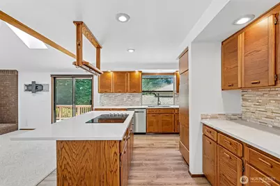 5605 101st St SW, Mukilteo, WA 98275 - Photo 6