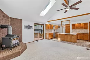 5605 101st St SW, Mukilteo, WA 98275 - Photo 8
