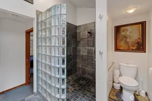 2201 30th St, Bellingham, WA 98225 - Photo 24