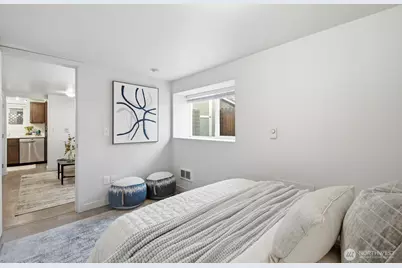 1709 N 35th Street, Seattle, WA 98103 - Photo 26