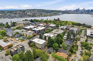 1709 N 35th St, Seattle, WA 98103 - Photo 36